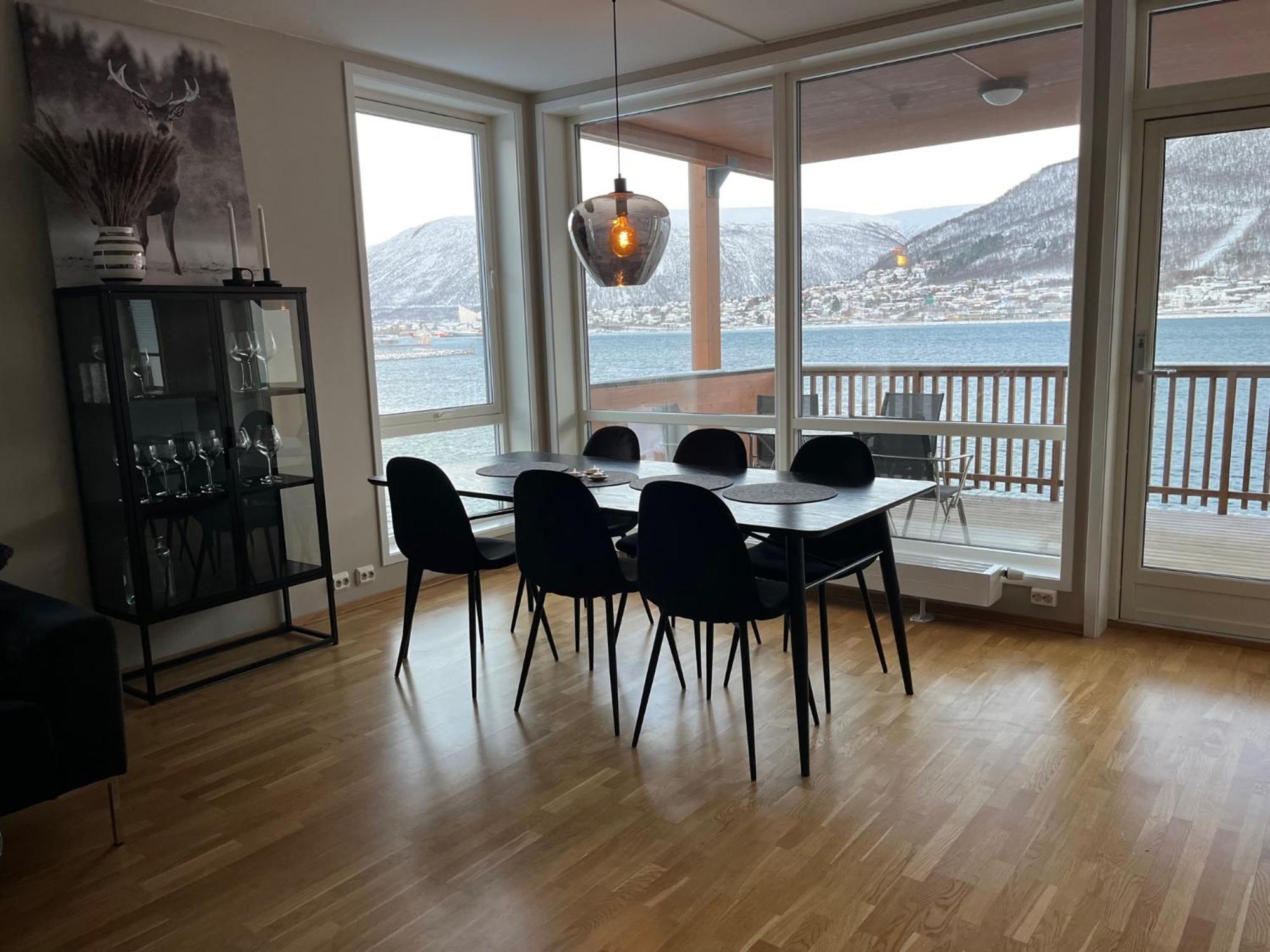 Seaside City Appartment トロムソ エクステリア 写真